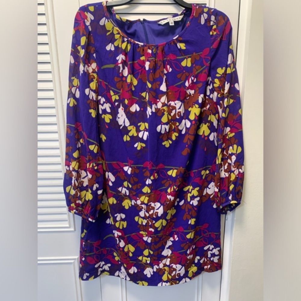 Trina Turk Silk blue floral dress sz 10-A252